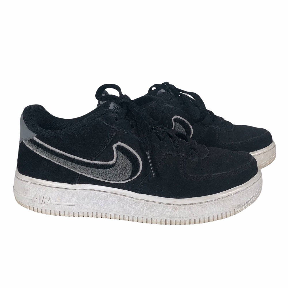 Nike Kids Air Force 1 AF1 LV8 Chenille Swoosh Black Suede Sneakers 4Y Youth Boys